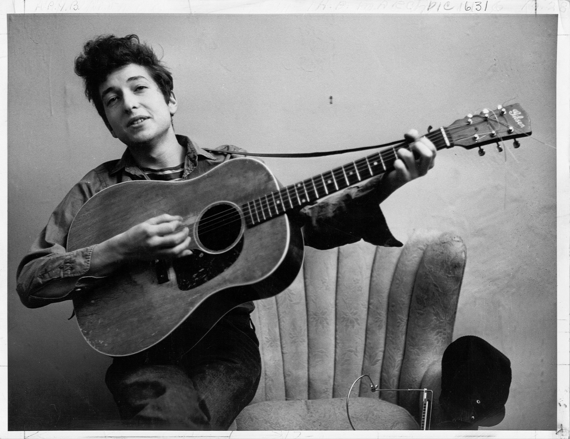 bobdylan_crop1-1940x1433