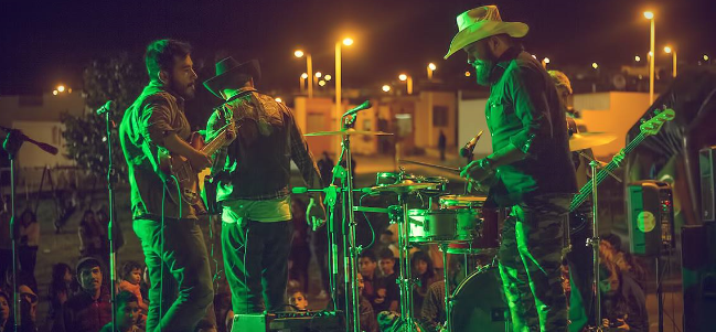 Viernes versionado: ‘Himno nacional’, versión Los Vikingos.